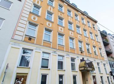Klimt Hotel , Dunaj, Avstrija - 270 EUR...