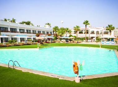 The Grand Hotel - Poletje v Egiptu,...