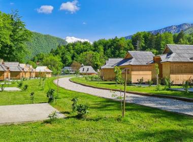 Slovenia Eco Resort - Velika lesena...