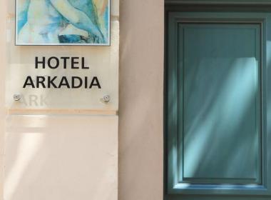 Hotel Arkadia Pecs, Pecs, Madžarska -...