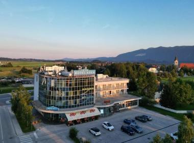 Hotel Krek - Družinski oddih, Lesce,...