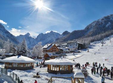 Hit Alpinea Kranjska Gora - Ski opening...