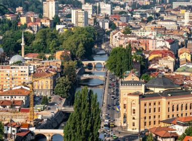 Hotel Aziza - Poletni oddih v Sarajevu,...