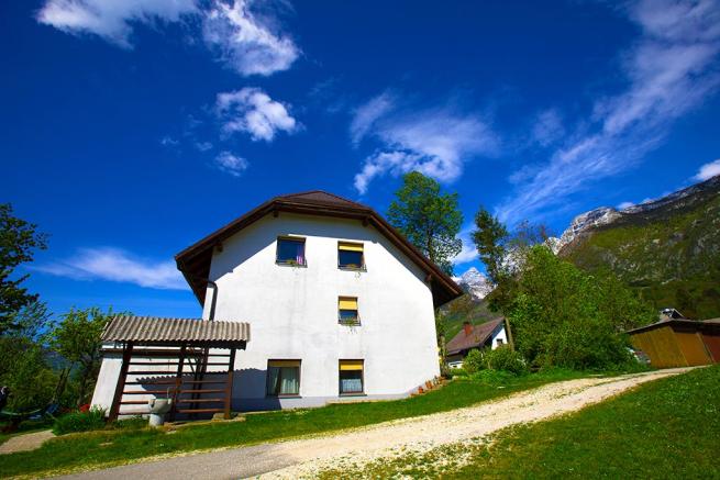 Bovec Holiday Home - Oddih v naravi,...